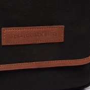 Τσαντάκι Unisex ώμου Καμβάς/Δέρμα The Chesterfield Brand Lismore C48.131100 Μαύρο ΓΥΝΑΙΚΕΙΑ